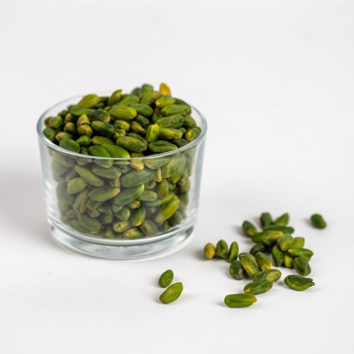 pistacchi interi pelati di pariani
