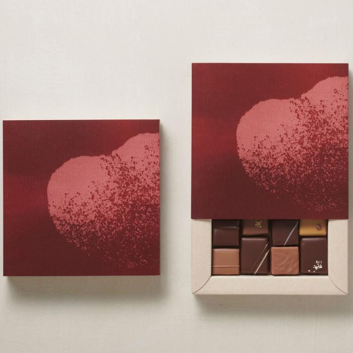 cofanetto piccolo promesses amore di valrhona