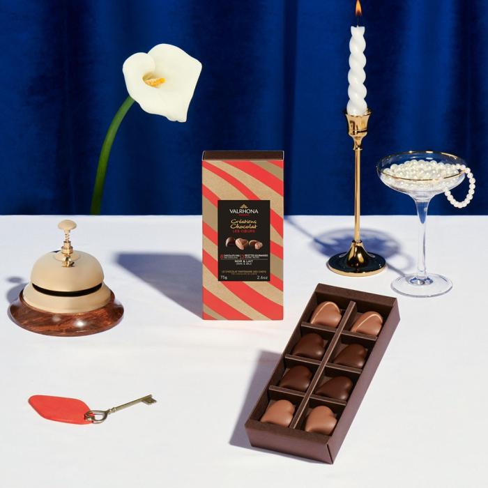 cofanetto 8cuori fondenti e al latte di valrhona