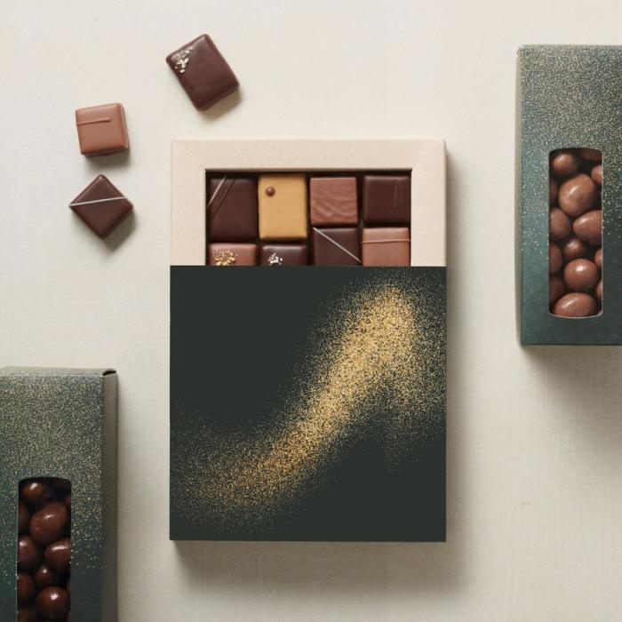 cofanetto piccolo promesses natale di valrhona